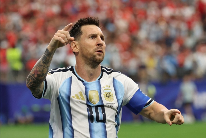 Messi liên tục lập kỷ lục ở World Cup
